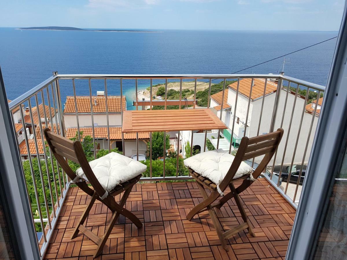 Modern Two Floors Apartment With A Beautiful View Мартиншчица Экстерьер фото